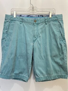 Tommy Bahama Blue Flat Front Shorts Size 34
